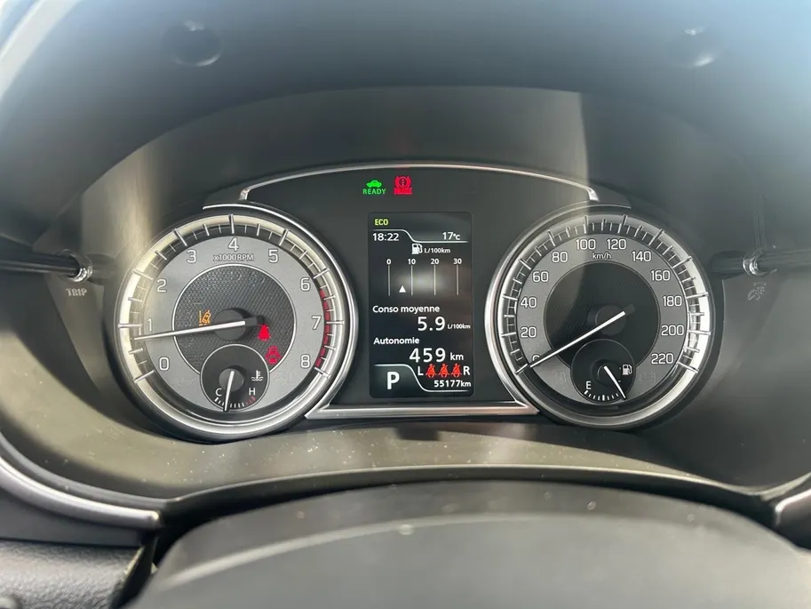 Suzuki Vitara 1.5 Hybrid Select Rhino Edition |achteruitrijcamera| LED koplampen| Apple Carplay/Android Auto| climate controle|