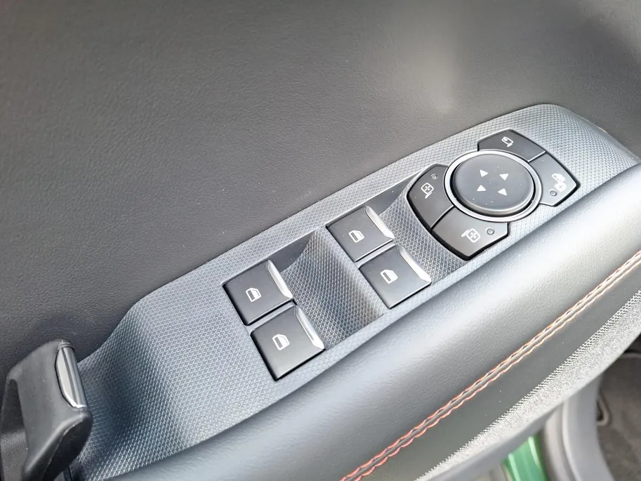 Ford Mustang Mach-E Extended Premium RWD 88 kWh | Technology Pack + | B&O Audio | El. Vert. Bestuurdersstoel+Memorie | Full Led | 360Camera | Adaptive Cruisecontrol | Dodehoekdetectie |