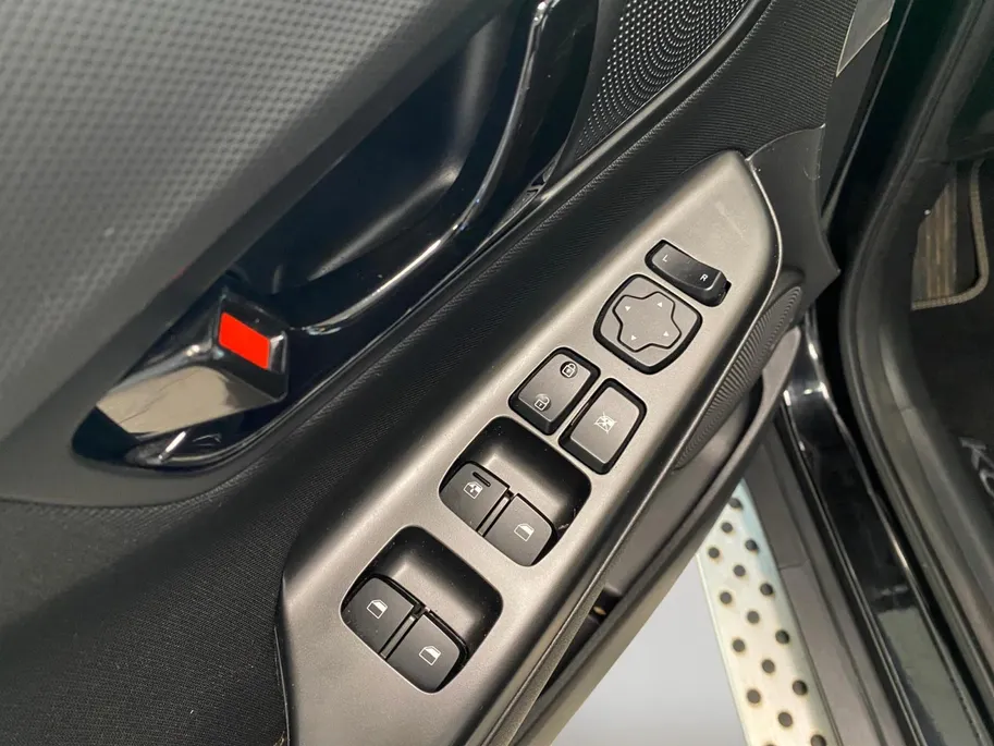 Hyundai Kona 1.6 HYBRID | AUTOMAAT | COMFORT | TREKHAAK | SIDESTEPS | NL-AUTO |