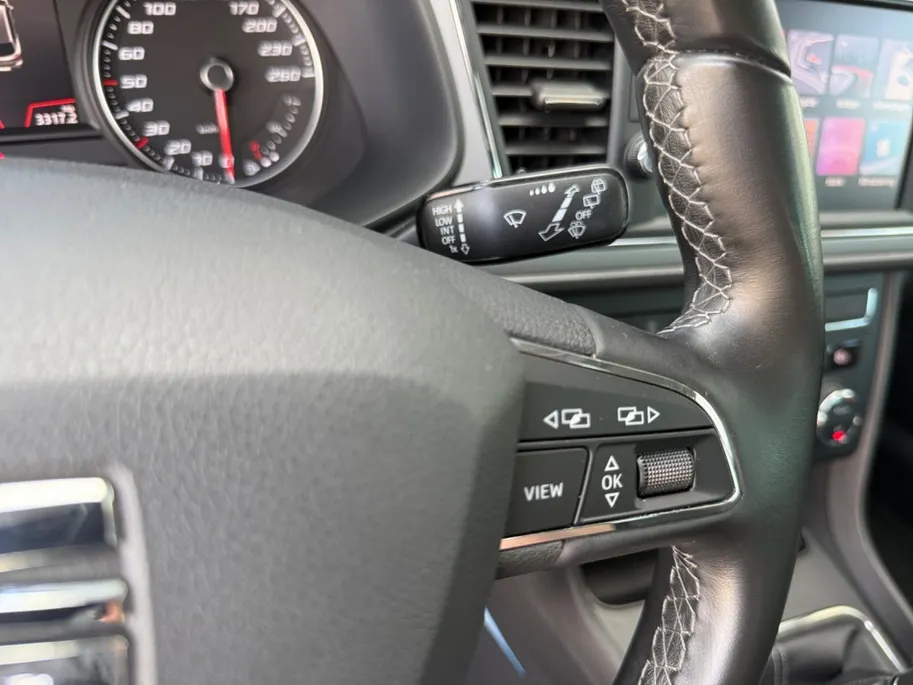 SEAT Leon ST 1.0 EcoTSI Style | Cruise control | Navigatie |