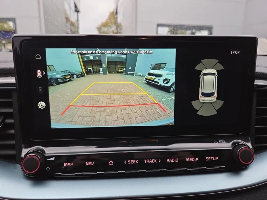Kia Ceed Sportswagon 1.0 T-GDi Design Edition | JBL | Carplay | Camera | Navigatie | Stoelverwarming | Doedehoek Detectie |Fabrieksgarantie  t/m  1-7-2032 + 3x 1 jaar*| NAP
