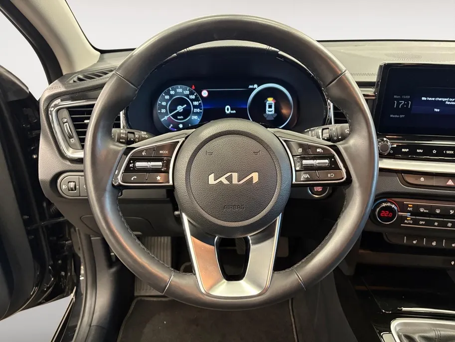 Kia Ceed 1.0 T-GDi DynamicPlusLine | Stoel/Stuurverwarming | Half Leder | Keyless Entry | Navigatie | Apple/Android Carplay |