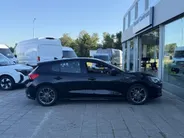 Ford Focus 1.0 EcoBoost Hybrid ST Line +