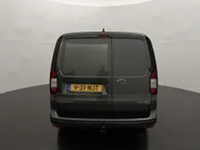 Ford Transit Connect 1.5 EcoBoost PHEV L2 Limited met o.a. een achteruitrijcamera, adaptieve cruise control, dodehoekdetectie en een trekhaak