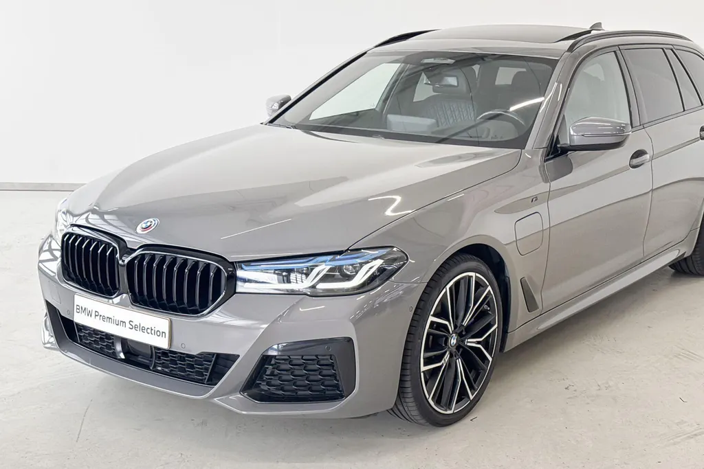 BMW 5 Serie Touring 530e xDrive Innovation Pack M Sportpakket
