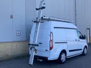 Ford Transit Custom 300 2.0 TDCI L1H2 Trend 130pk Automaat Store Van laadruimteinrichting - Speciale dak Imperiaal - 2x Schuifdeur - Trekhaak -Comfort Laadschot