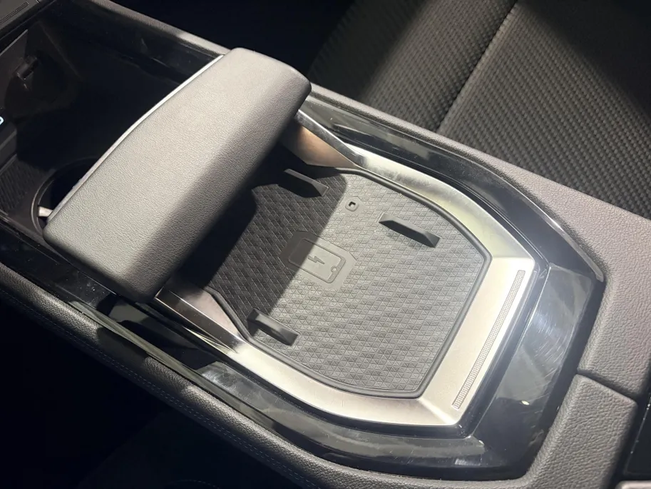 Renault Espace 200PK E-Tech Full Hybrid Esprit Alpine 5p. AT | 1e eigenaar | Camera | Parkeersensoren | Elektrische Achterklep | Apple CarPlay/Android Auto | Panoramadak | Adaptive Cruise Control | Digital Cockpit | Full LED | Lichtmetalen Velgen |