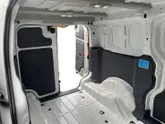 Kia PV5 L2H1 Plus 51.5 kWh | Stoel verwarming | Navigatie |  Climate control | All-Season banden |  4,420L inhoud | DEMO