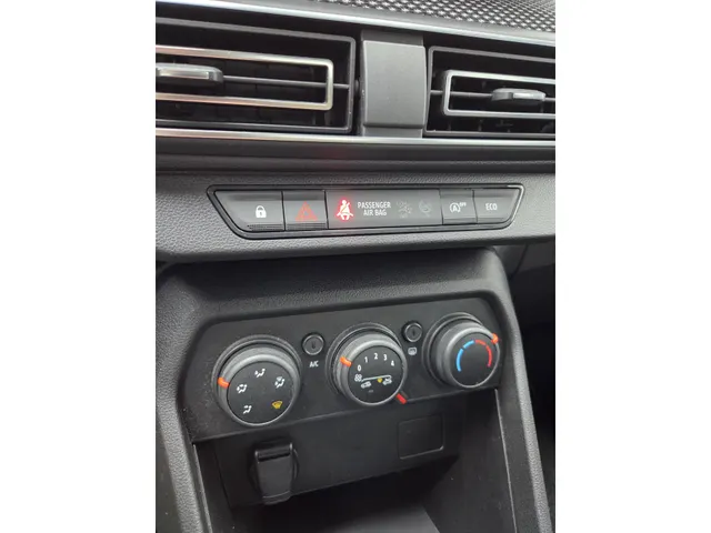 Dacia Sandero 1.0 TCe 100 Bi-Fuel Comfort | camera achter | Trekhaak | airco | Cruise controle |