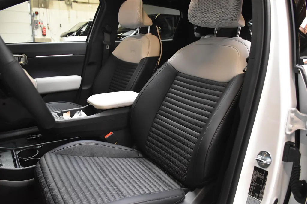 Kia EV4 81,4 kWh 204PK GT-Line Business Edition NIEUW VOORRAADACTIE DIRECT LEVERBAAR
