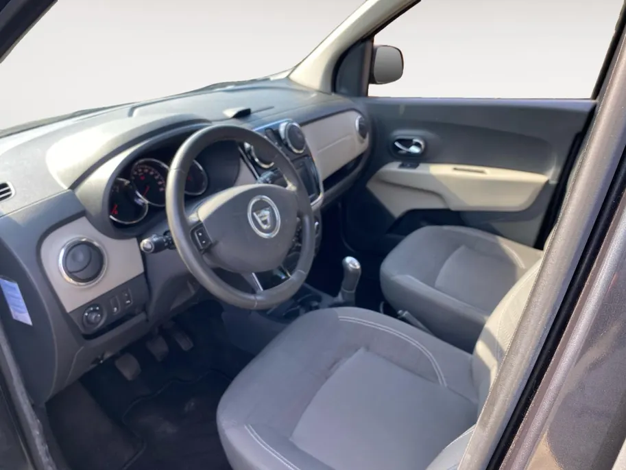 Dacia Lodgy 1.2 TCe Prestige 5p. NL Auto | Trekhaak | Airco | Navi | Parkeersens. | etc.