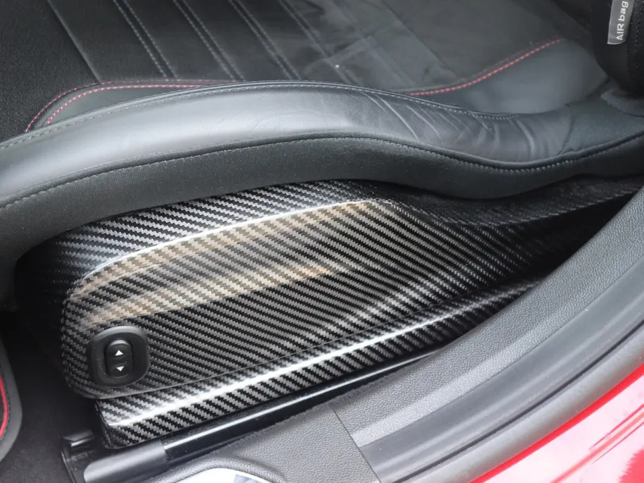Alfa Romeo Giulia 2.9 V6 Quadrifoglio | Sparco | Carbon | Akrapovic | Rosso 8C