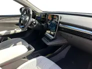 Renault Scénic E-Tech EV87 long range iconic | Dode Hoek Detectie | Harman Kardon | Stoel & Stuurverwarming | Automatische Kofferbak | Apple Carplay & Android Auto | Dodehoek Detectie | 12 Maanden BOVAG Garantie
