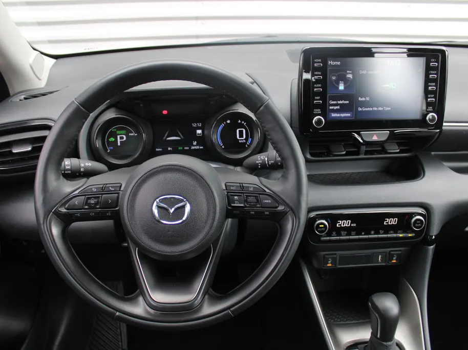 Mazda 2 Hybrid 1.5 Agile | Comfort pakket | 15' LM | Stuur/-stoelverwarming | Carplay | Cruise adapt. |