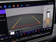 Volkswagen Tiguan 1.5eHybrid 150kW/204PK R-Line Black Style · Leder · Trekhaak · Panoramadak · 360°Camera · Garantie t/m 28-10-2030 of 100000km.