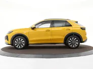 Volkswagen T-Roc Life First Edition 1.5 eTSI 116 PK 7 versn. DSG · Achteruitrijcamera · Comfort pakket · Voorraad OUTLET · Prijs is inclusief inruilpremie ·