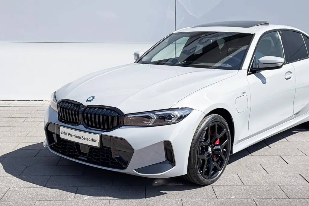 BMW 3 Serie Sedan 330e