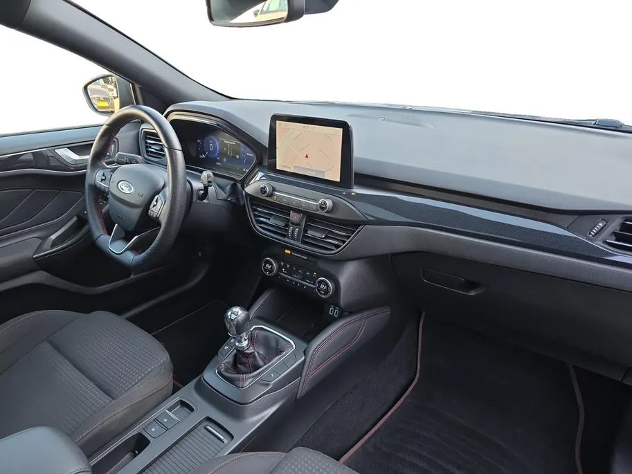 Ford Focus Wagon 1.0 EcoBoost Hybrid ST Line X Business | 1e eigenaar | Dealer onderhouden! | Panoramadak | Winterpack | Adapt. Cruise | B&O Audio | 18' inch velgen | 12 maanden garantie