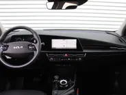 Kia Niro 1.6 GDi Hybrid DynamicPlusLine | Schuif-/kanteldak | Stuur-/stoelverwarming | Cruise adapt. | Camera | Clima | 16' LM | Navi |