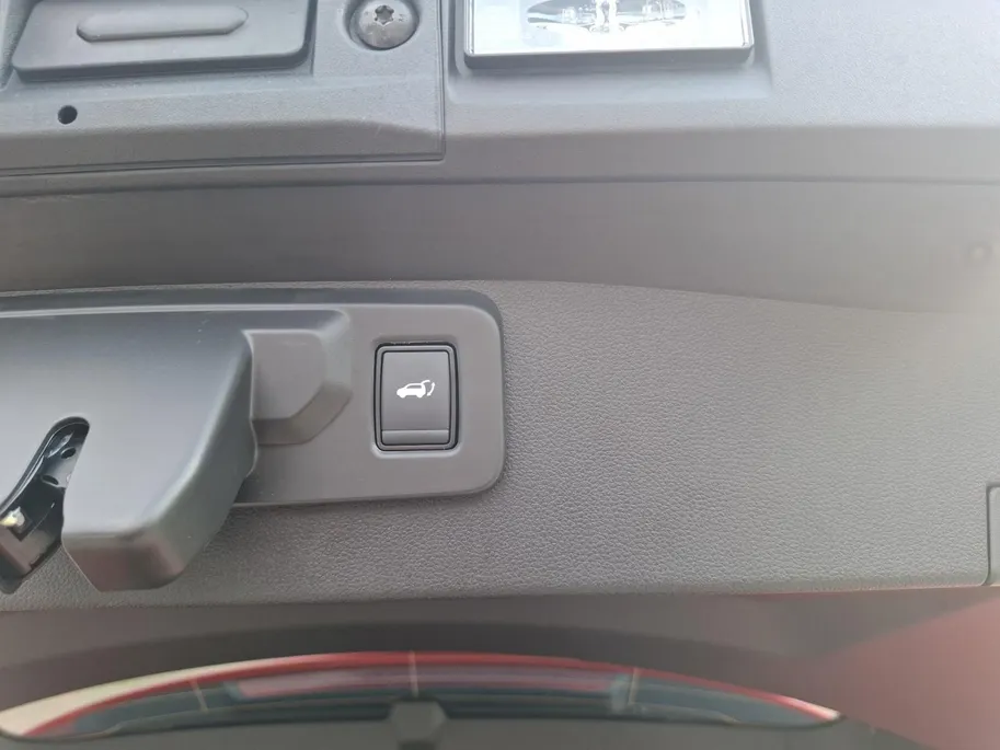 Mitsubishi Grandis 1.8 HEV First Edition | DEMO VOERTUIG | VRAAG NAAR HUIDIGE KILOMETERS |