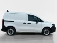 Renault Kangoo E-Tech Advance 22 kW 44 kWh | Lage Kilometerstand | WLTP 285 KM | Navigatie | Apple/Android Carplay |