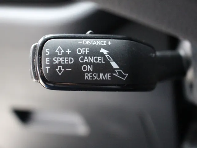 Škoda Octavia Combi 1.4 TSI iV PHEV Bus.Edition | Panoramadak |  Navigatie | PDC + Camera | Trekhaak