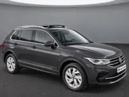 Volkswagen Tiguan 1.4TSIeHybrid 180kW/245PK Elegance · Panoramadak · Camera + Parkeersensoren · Navigatie · Apple/Android Car Play ·