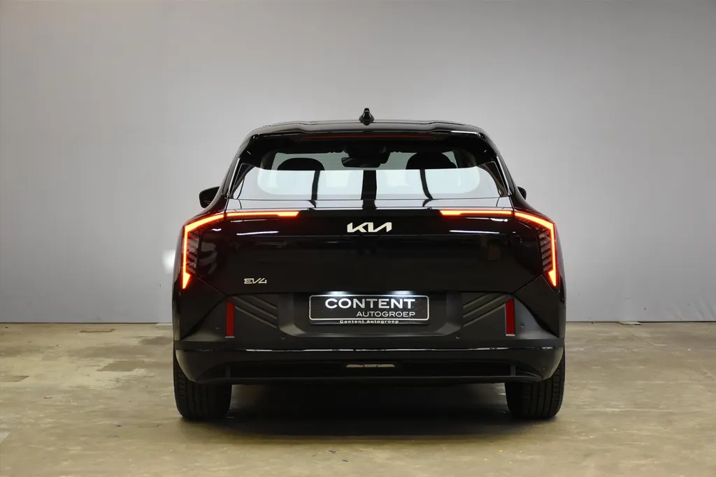 Kia EV4 81,4 kWh 204PK Air