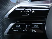 Mercedes-Benz A-Klasse 180 Business Solution AMG l Panorama dak l Keyless l AMG Line l