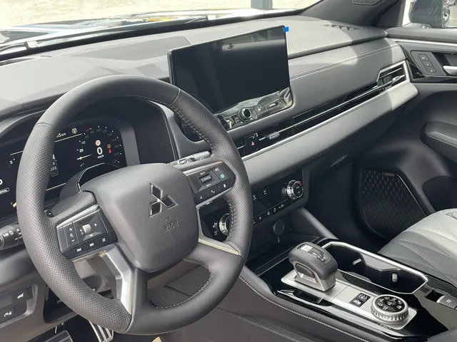 Mitsubishi Outlander 2.4 PHEV Black Edition