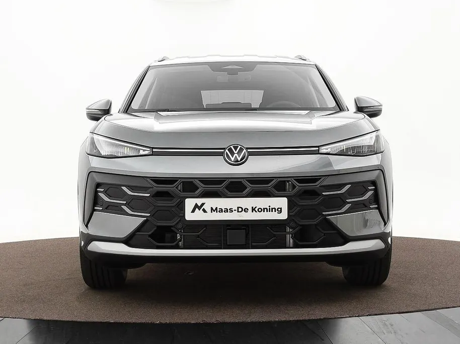 Volkswagen T-Roc Limited Edition 1.5 eTSI 116 PK 7 versn. DSG · Comfort pakket · Achteruitrijcamera · Draadloze telefoonlader · Voorraad OUTLET · Prijs is inclusief inruilpremie ·