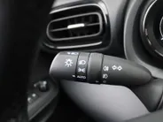 Mazda 2 Hybrid 1.5 Select | Airco | Navi | Cruise | PDC | Head-up display | Keyless | Camera |