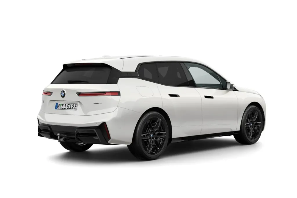 BMW iX xDrive60 112 kWh