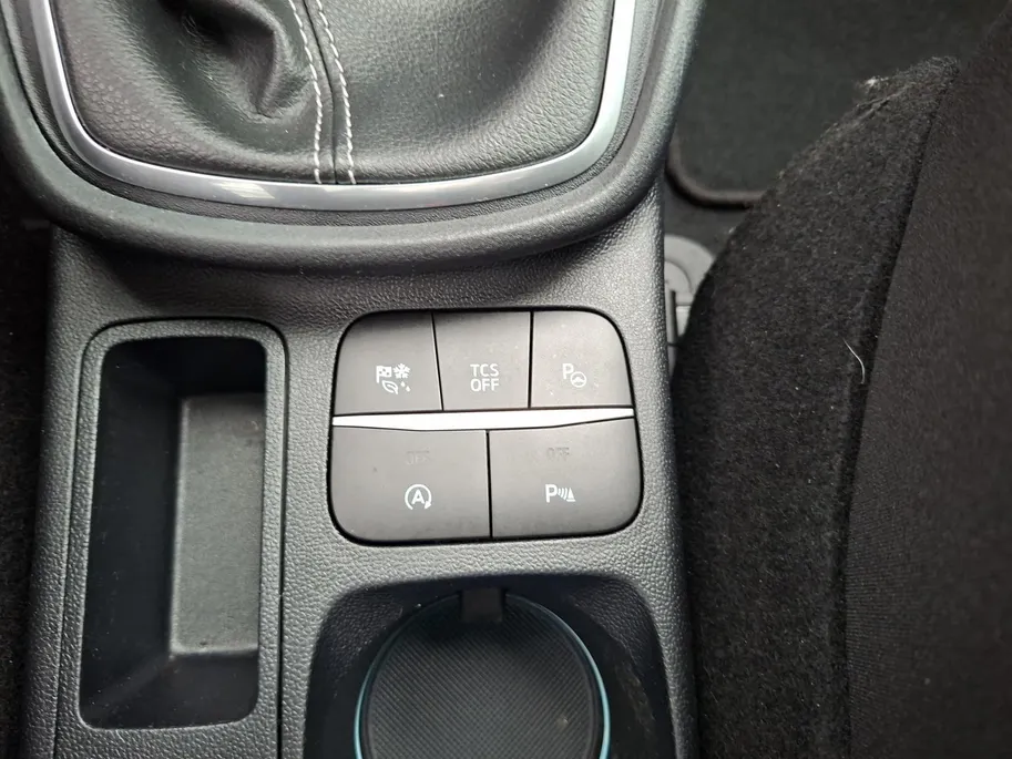 Ford Puma 1.0 EcoBoost Hybrid Titanium | Dealeronderhouden | Stoel- stuur en voorruitverwarming | BLISS | Adaptieve cruise control | Hoge instap