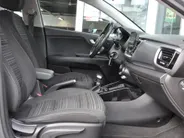 Kia Stonic 1.0 T-GDi MHEV Dyn L Clima Navi All Seasons