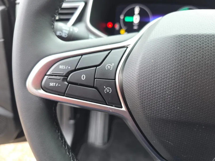 Renault Clio 1.6 E-Tech Full Hybrid 145 techno | LMV | Apple carplay | Achteruitrijcamera |