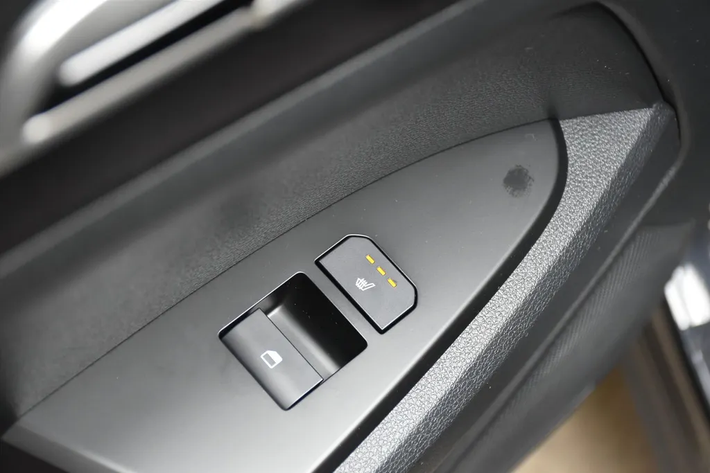 Kia Sportage 1.6 T-GDi 288pk Plug-in Hybrid AT6 DynamicPlusLine VOORRAAD ACTIE DIRECT LEVERBAAR