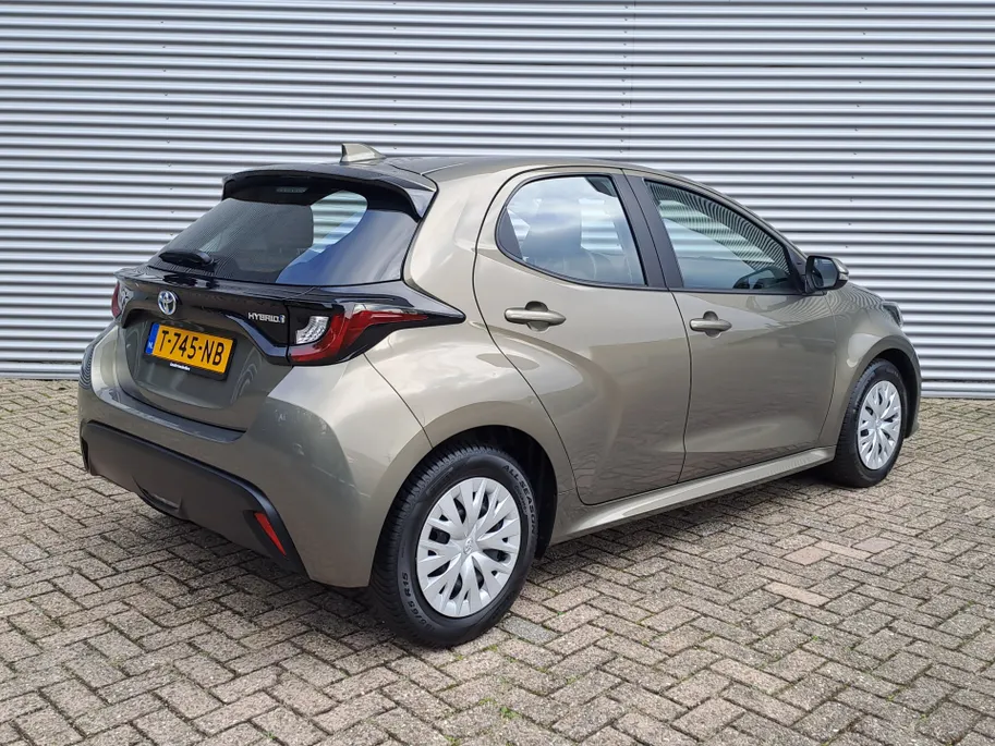 Toyota Yaris 1.5 Hybrid Active AUTOMAAT | Navigatie | Adaptieve Cruise | Climate | Camera | Rijstrooksensor met correctie | Apple Carplay/Android Auto