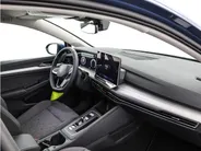 Volkswagen Golf Life Edition 1.5 eHybrid 204 PK 6 versn. DSG · Draadloze telefoonlader · Achteruitrijcamera · Privatelease Van 594,- voor  472,- obv 24 maanden! · Prijs is inclusief inruilpremie · MEGA SALE