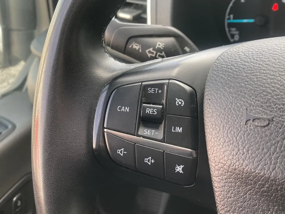 Ford Transit 290 2.0 TDCI 105 pk L2H2 Trend Groot scherm - Apple Carplay/Android Auto - Trekhaak - Laadruimtebescherming