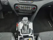 Kia Ceed 1.0 T-GDi MHEV Design Edition Automaat | Navi | Climate Control | Camera | LM Velgen | Stoelverwarming-/Stuurverwarming | Apple Carplay & Android Auto