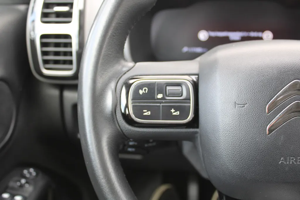 Citroën C5 Aircross 1.2 PureTech Business | 18' LM | Navi | Cruise | PDC | Camera |