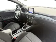 Ford Focus 1.0 EcoBoost Hybrid ST Line | NL-Auto | Dealer Onderhouden | Navigatie | Apple/Android Auto | Parkeersensoren | 12 maanden garantie! |