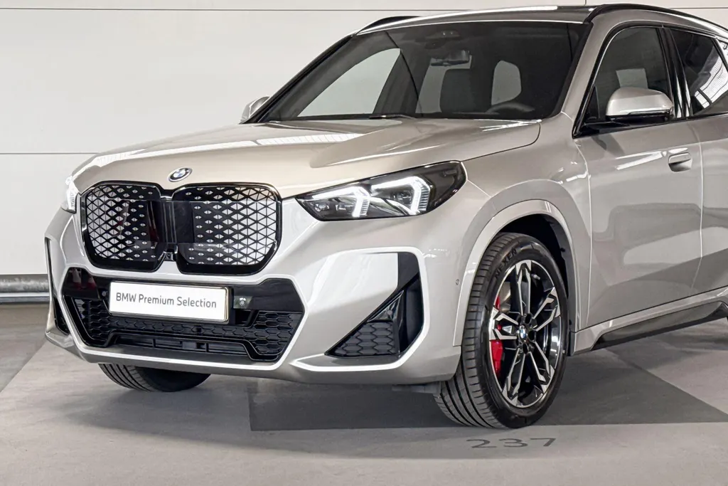 BMW iX1 eDrive20 67 kWh M Sport Edition
