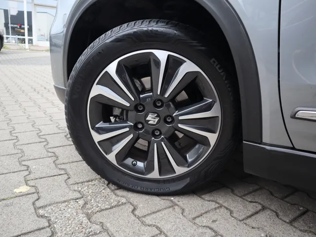 Suzuki Vitara 1.4 BoosterJet Stijl Automaat Trekhaak | Pano Dak | Carplay | Adaptive Cruise