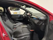 Renault Clio 160PK Hybrid Esprit Alpine Automaat | DEMO | Harman Kardon Audio | 360 Camera | Adaptive Cruise Control | Stoelverwarming | Apple CarPlay/Android Auto | Climate Control | Full LED | Lichtmetalen Velgen | Sportstoelen |