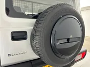 Suzuki Jimny 1.5 Professional Allgrip | 4 x 4 | L.M. Velgen | Cruise Control