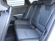 Kia K4 Sportswagon 1.0 T-GDi MHEV GT-Line Launch Edition (pano) | Stuur-/stoelverwarming | Camera | LED | 17' LM | Elek. stoel | Draadloze telefoonlader |
