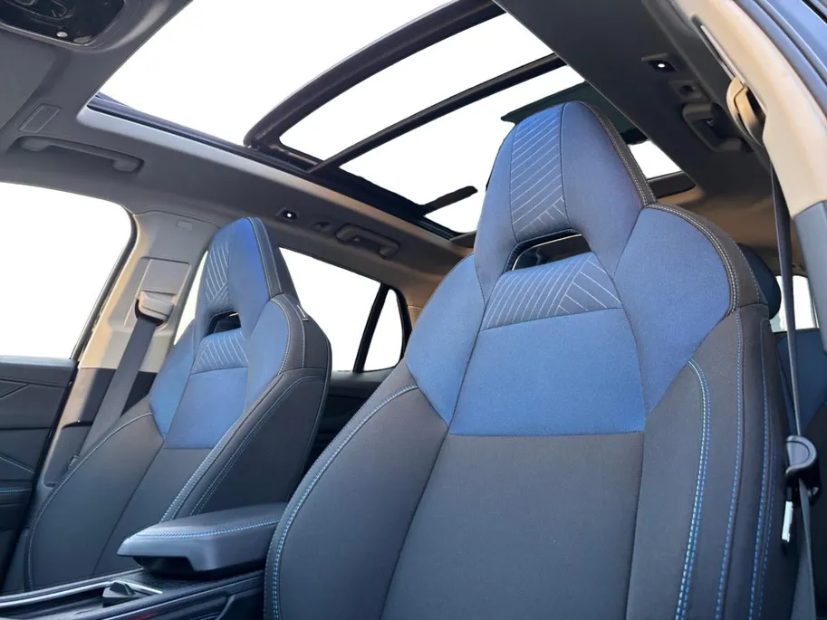 Lynk & Co 01 1.5 | Panoramadak | Navi | Climate control | Stoelverwarming