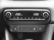 Mazda 2 Hybrid 1.5 Select | Airco | 16' LM | Android / Apple carplay | PDC | Camera | Keyless |